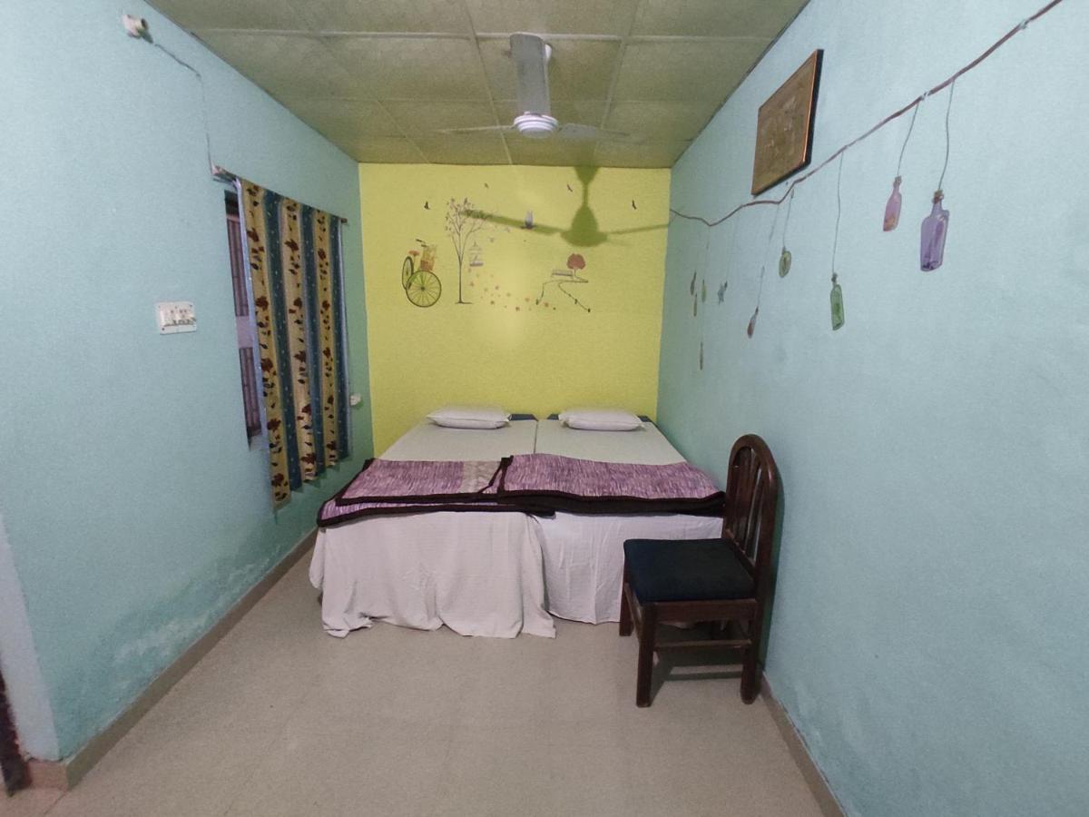Superinn Home Stay& Guest House آغْرا المظهر الخارجي الصورة