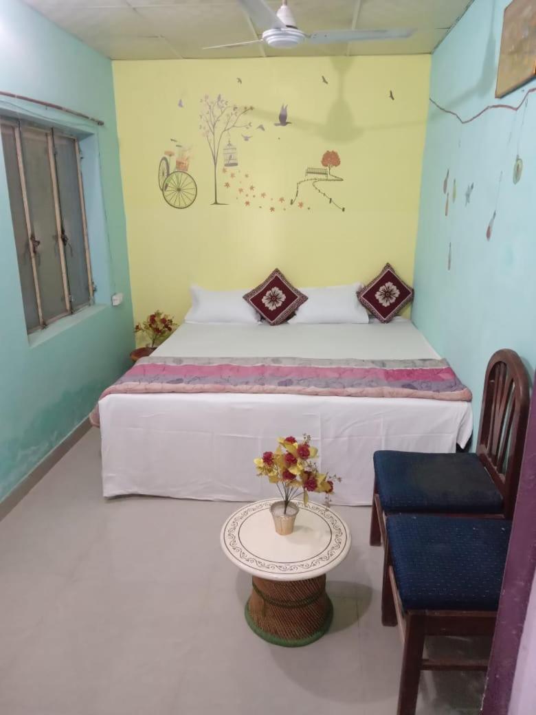 Superinn Home Stay& Guest House آغْرا المظهر الخارجي الصورة